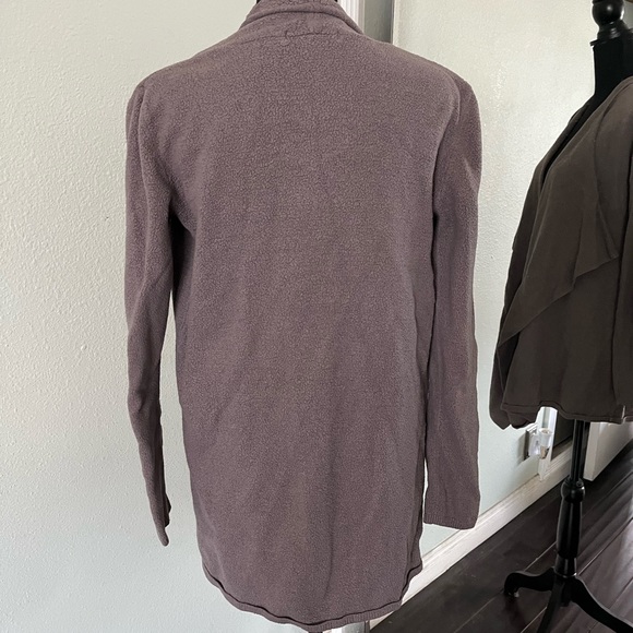 Barefoot Dreams Bamboo Chic Lite Taupe Open Front Cardigan Size Small/Me… - Picture 2 of 3